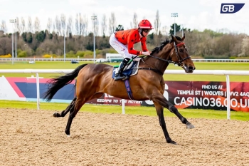 LOSTWITHIEL WINS AT WOLVERHAMPTON ON 05/04/21